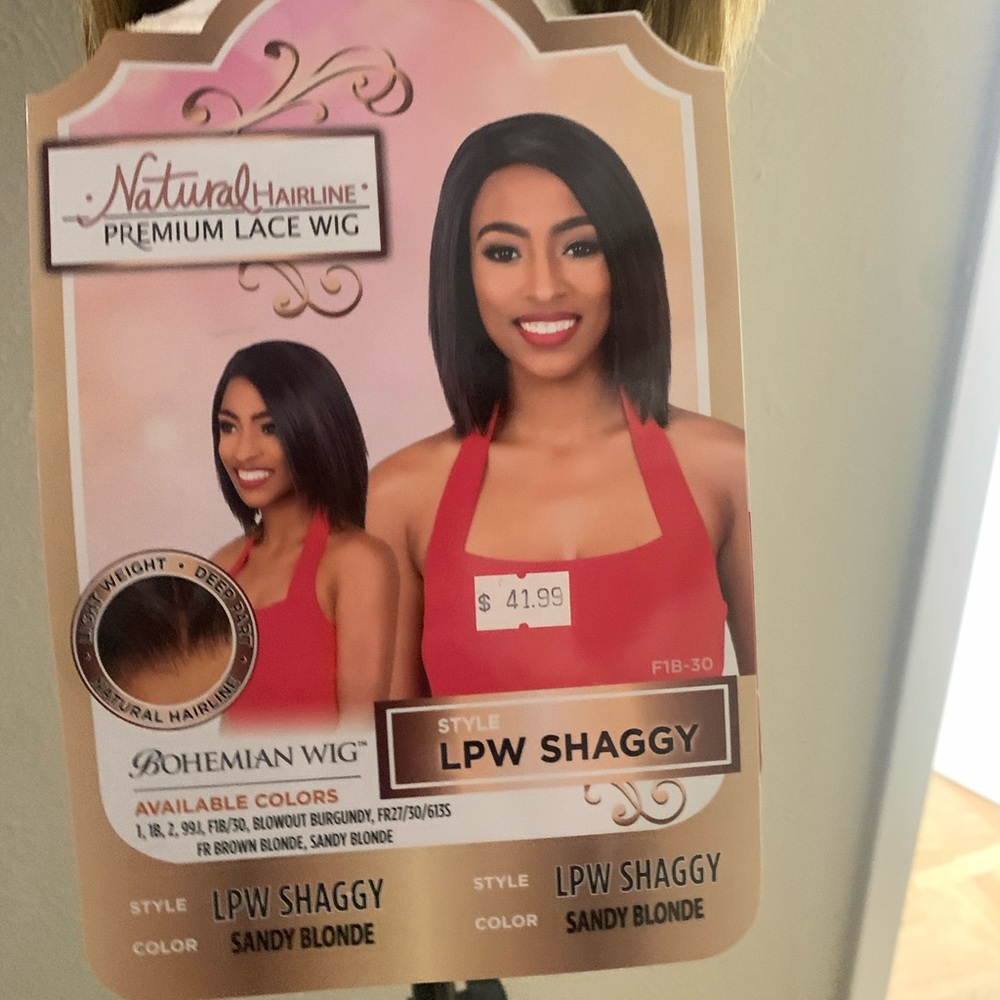 Shaggy Blonde Bob Wig